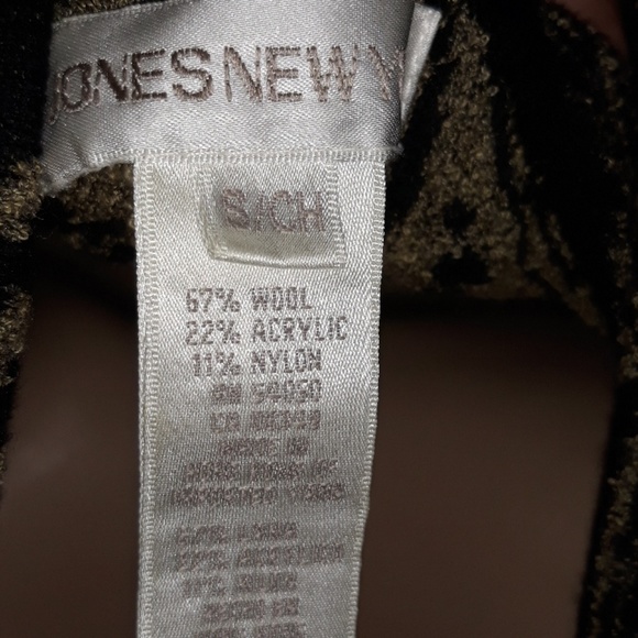 Jones of New York size S sleeveless sweater - Picture 7 of 7